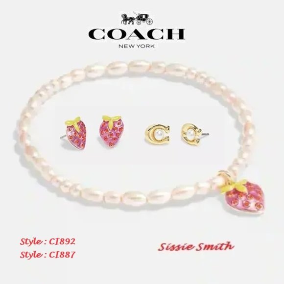 🍓Coach Strawberry Pearl Stretch Bracelet & 2 Sets of Matching Earrings - Picture 2 of 12